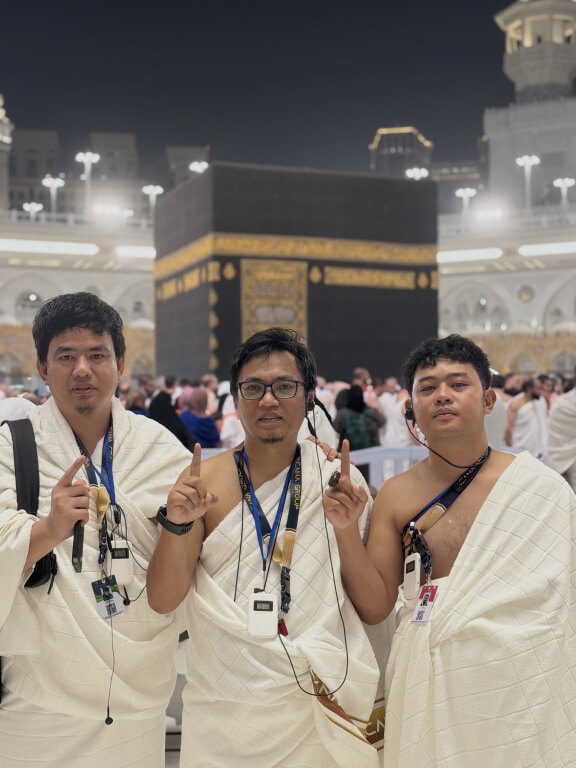 Foto jamaah umrah dari Solusi Haramain Tour & Travel, penyedia layanan umrah dan haji terbaik di Kendari